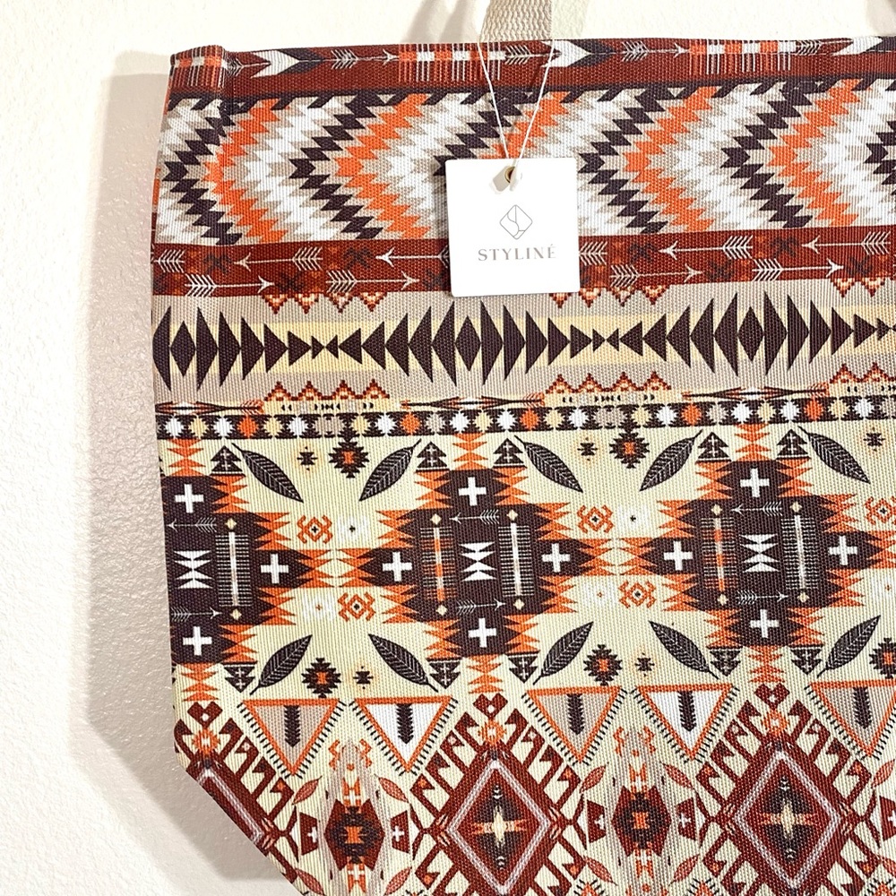 AZTEC PATTERN TOTE BAG, New! 🌵 - Picture 5 of 11